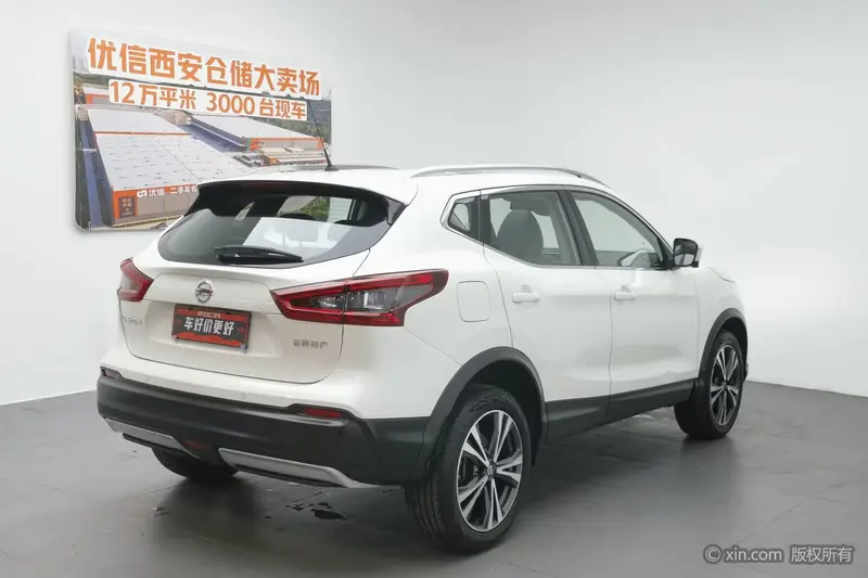 Nissan Qashqai — фото 4