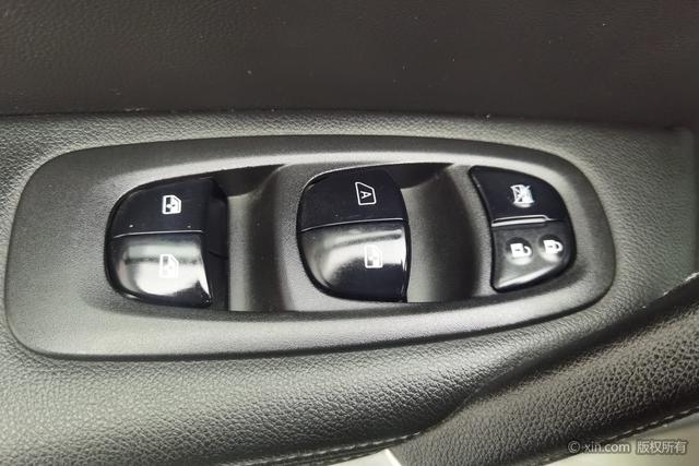 Renault Correga id 3804783 из Китая 9