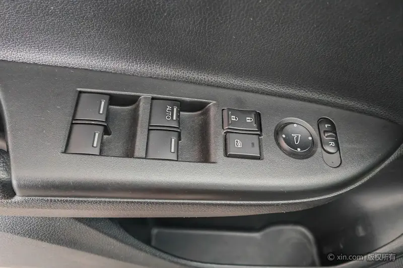 Honda Accord — фото 17