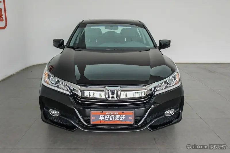 Honda Accord — фото 2