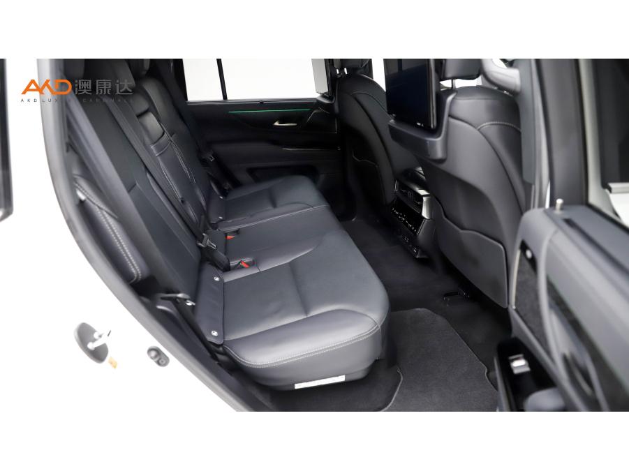 Lexus LX 2023 3.5T AT 7 мест