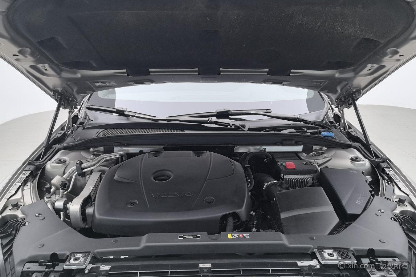 Volvo S60 2021 T4 Luxury