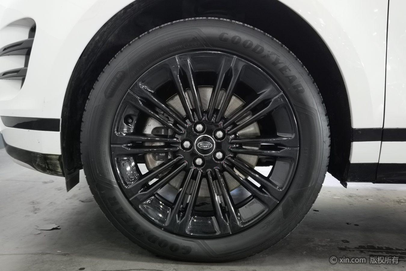 Land Rover Range Rover Evoque 2024 L 2.0T SE