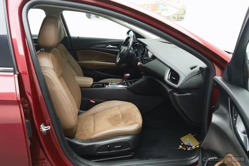 Buick Regal — фото 14