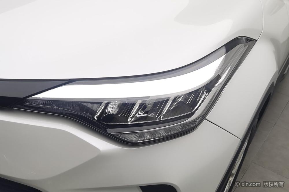 Toyota C-HR, фото 8