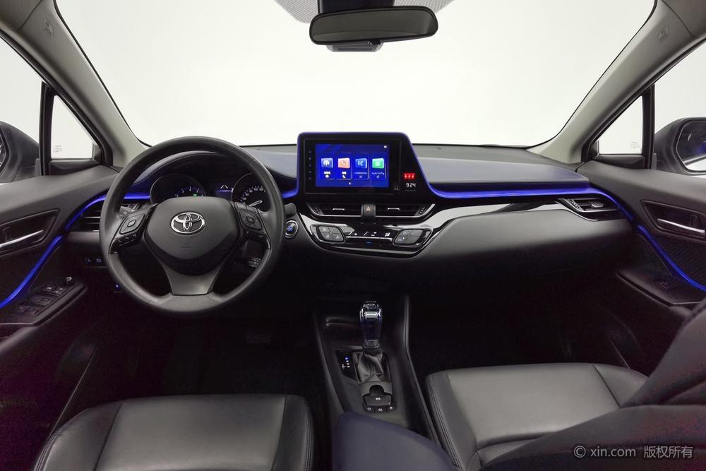 Toyota C-HR, фото 12