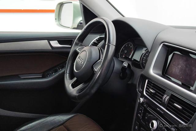 Audi Q5 2017 40 TFSI — фото 10