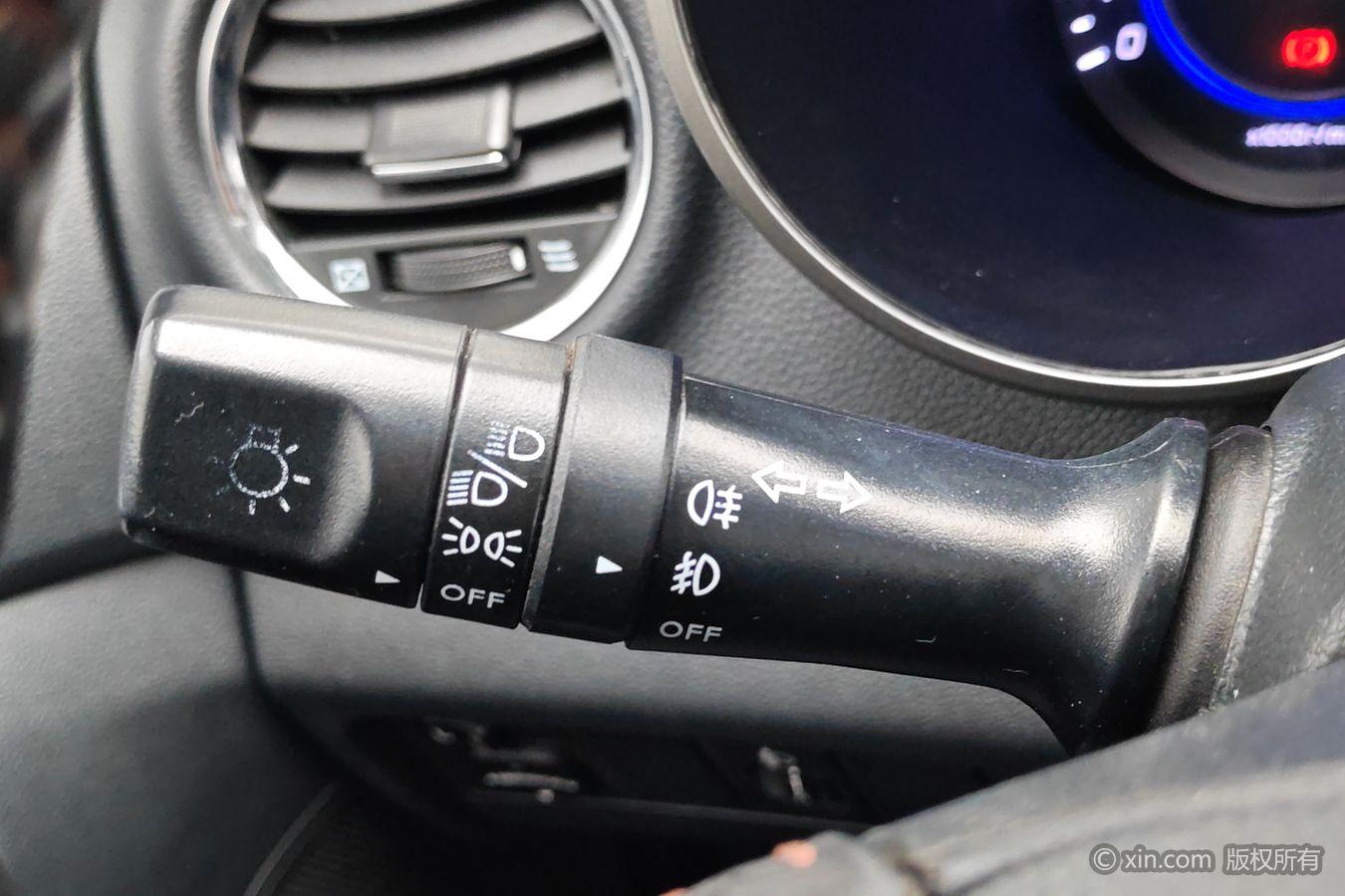 Changan Eado XT 2015 1.6L МКПП jun ku xing guo V