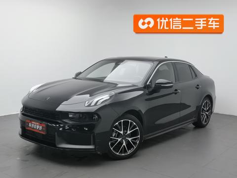 Lynk & Co 03