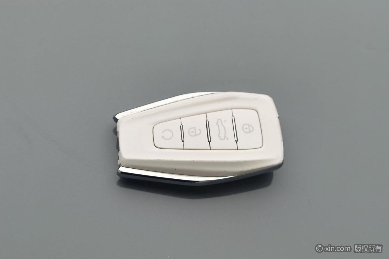 Geely Icon 2020 1.5TD DCT i9 BSG