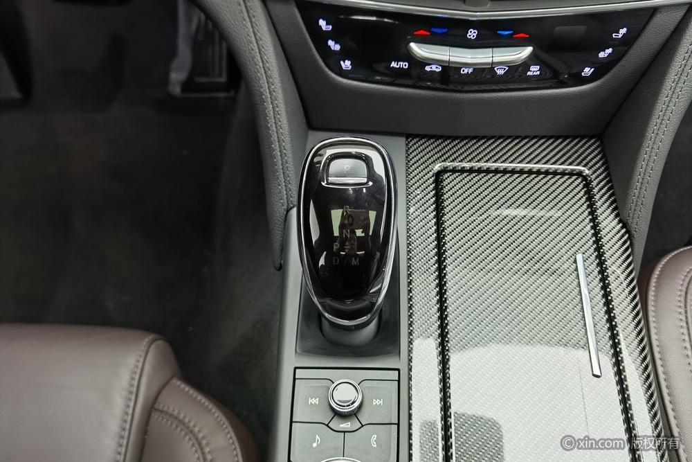 Cadillac CT6, фото 15