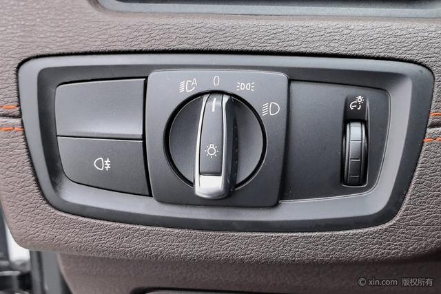 BMW X2 2021 s Drive 25i — фото 15
