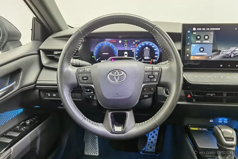 Toyota Camry 2.0 HXS PLUS — фото 9