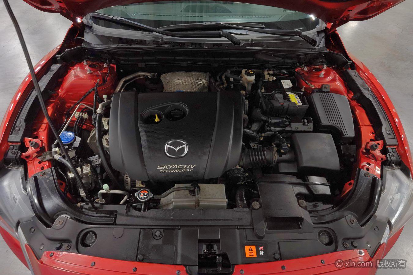 Mazda Atenza 2017 2.0L Luxury