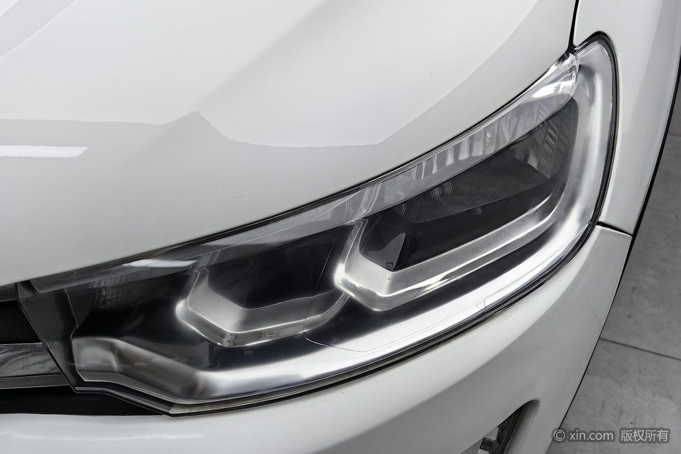 Citroen C3-XR 2015 1.6THP AT