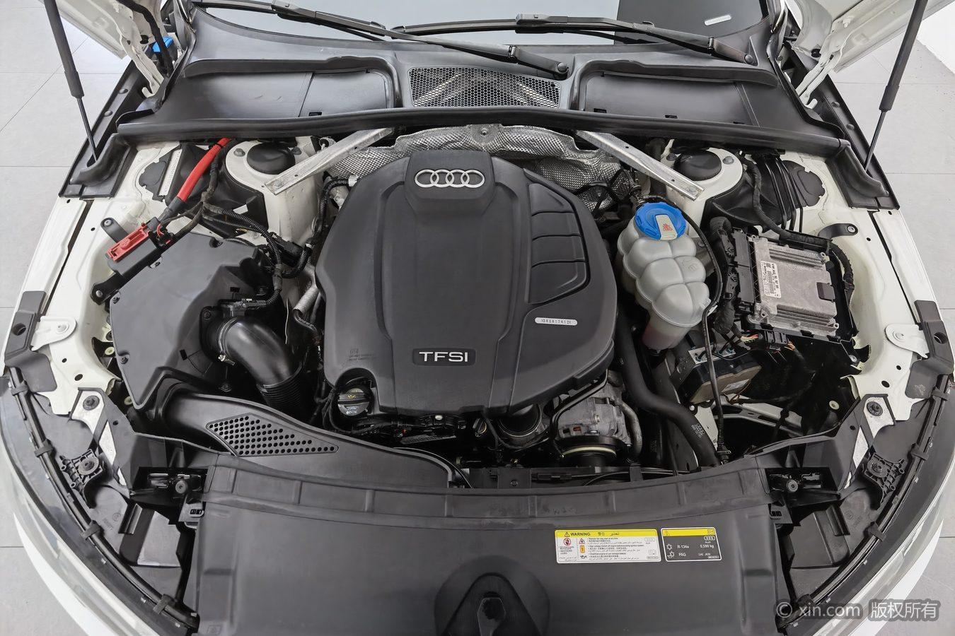 Audi A4L 2019 40 TFSI VI