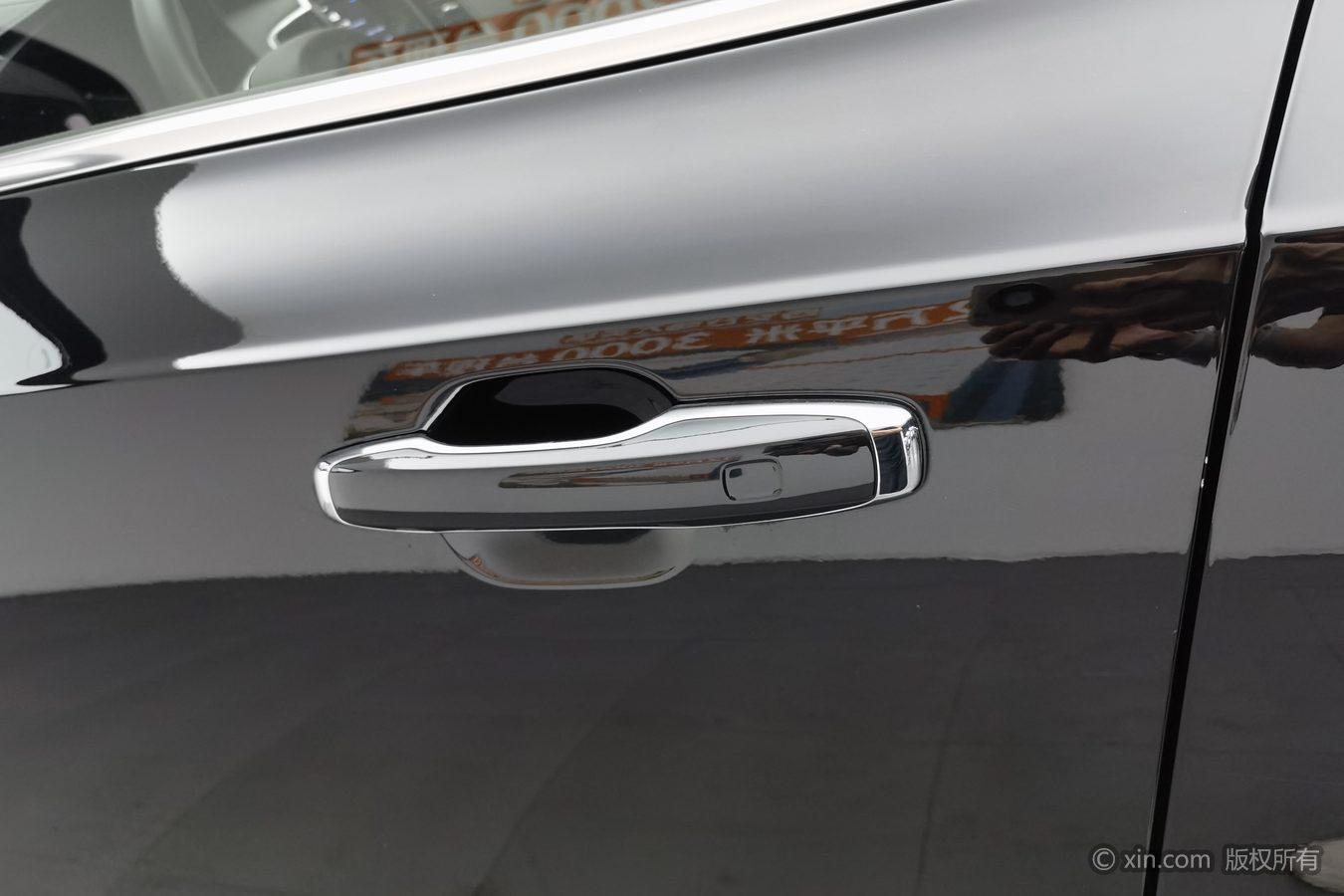 Volvo XC90 PHEV 2023 E T8 Luxury 7 мест