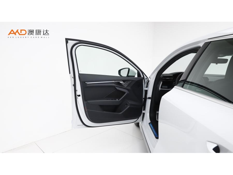 Audi A3 id 4479430 из Китая 8