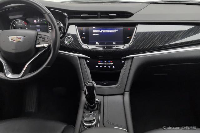 Cadillac XT6 2020 28 T 4 WDLuxury — фото 11