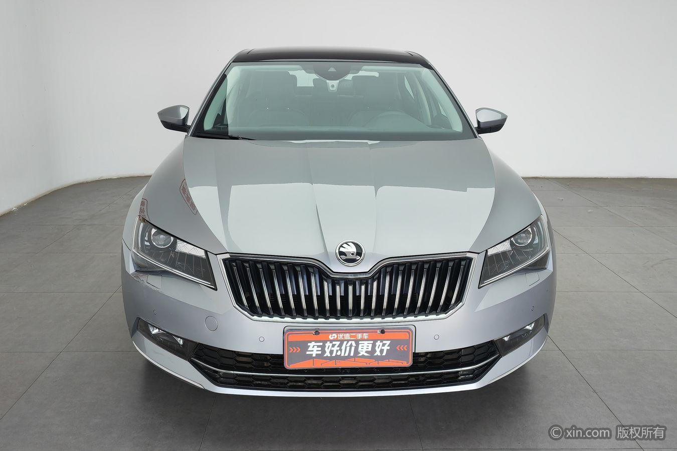 Skoda Superb 2016 TSI330 DSG