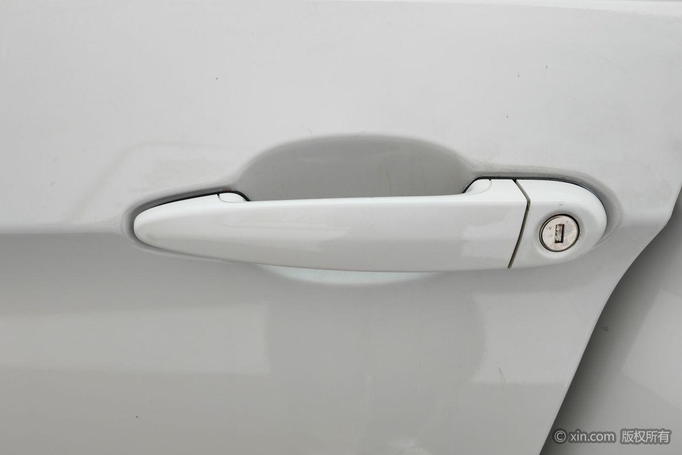 BMW X1 2014 sDrive18i Fashion