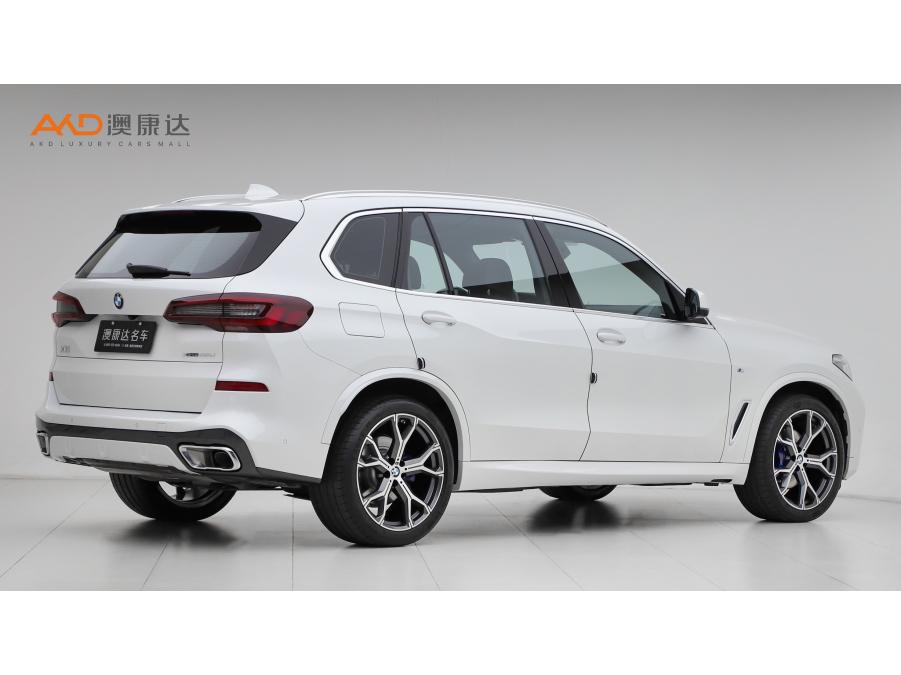 BMW X5 2022 xDrive 40Li M Sport