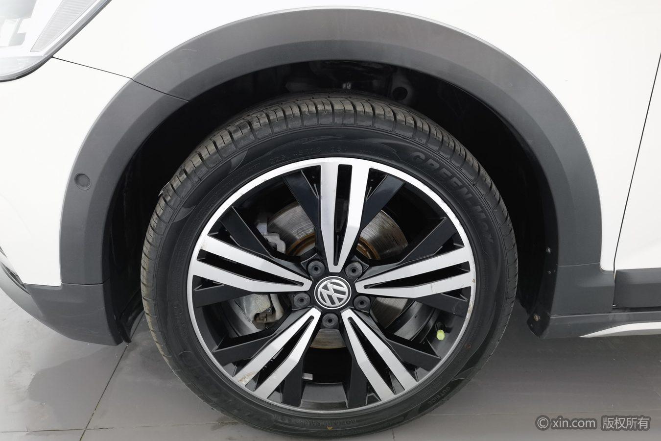Volkswagen L 2018 280TSI Luxury 7 мест VI