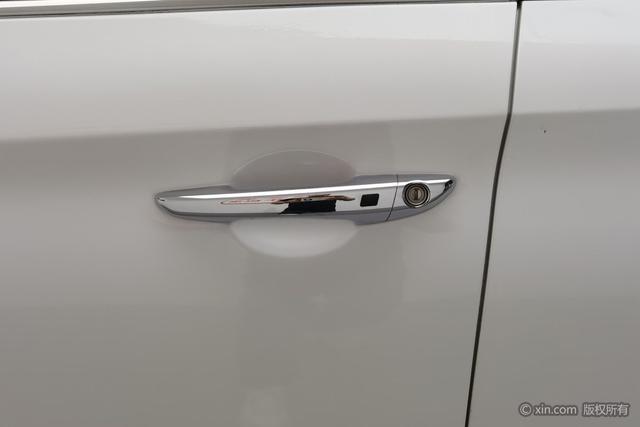 Hyundai Sonata 2018 1.6 T GLS V — фото 10