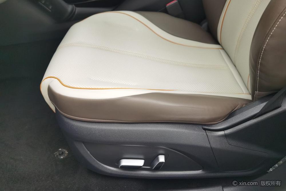 BYD Qin PLUS EV, фото 18