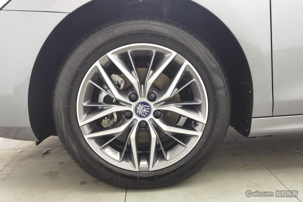 BYD Qin PLUS EV, фото 5