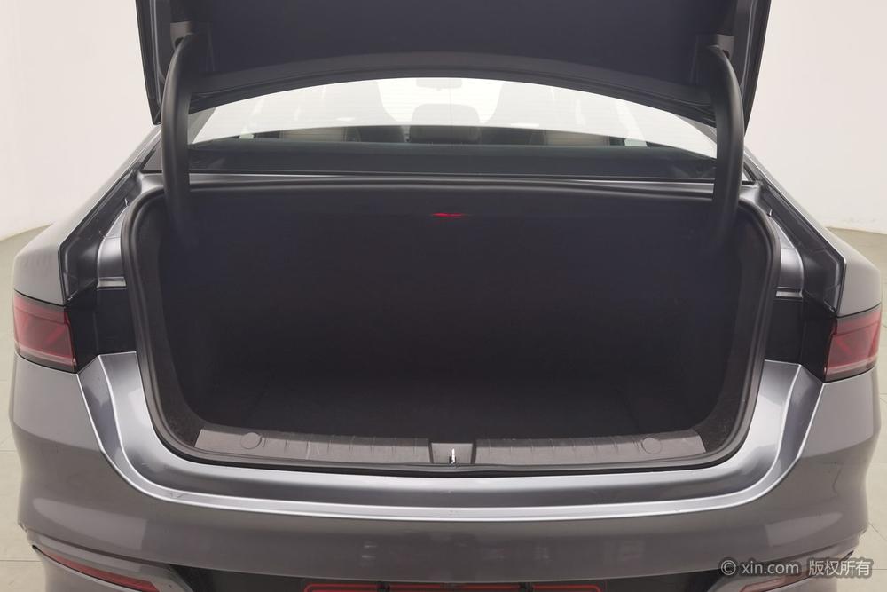 BYD Qin PLUS EV, фото 23