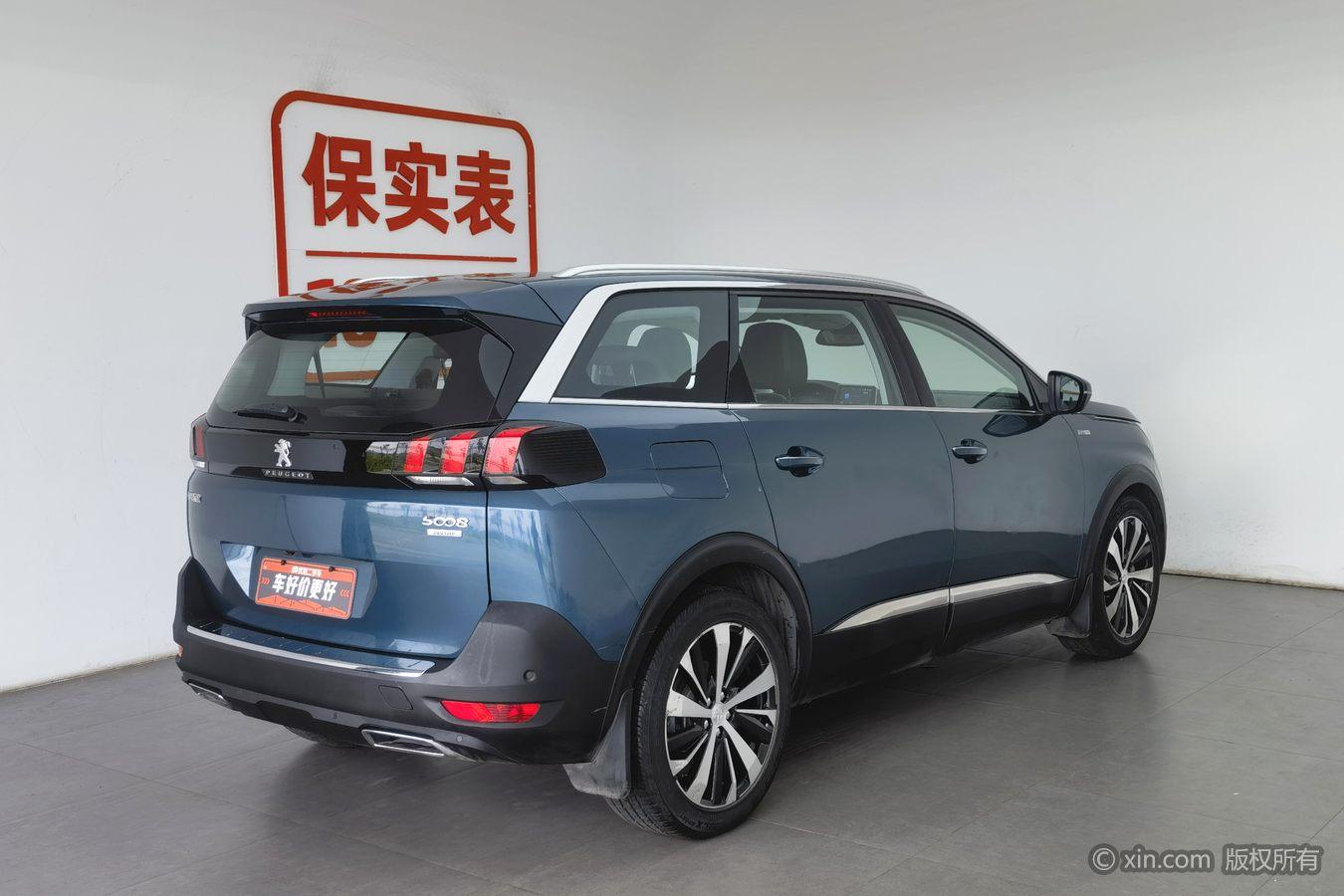 Peugeot 5008 2017 380THP 7 мест Luxury
