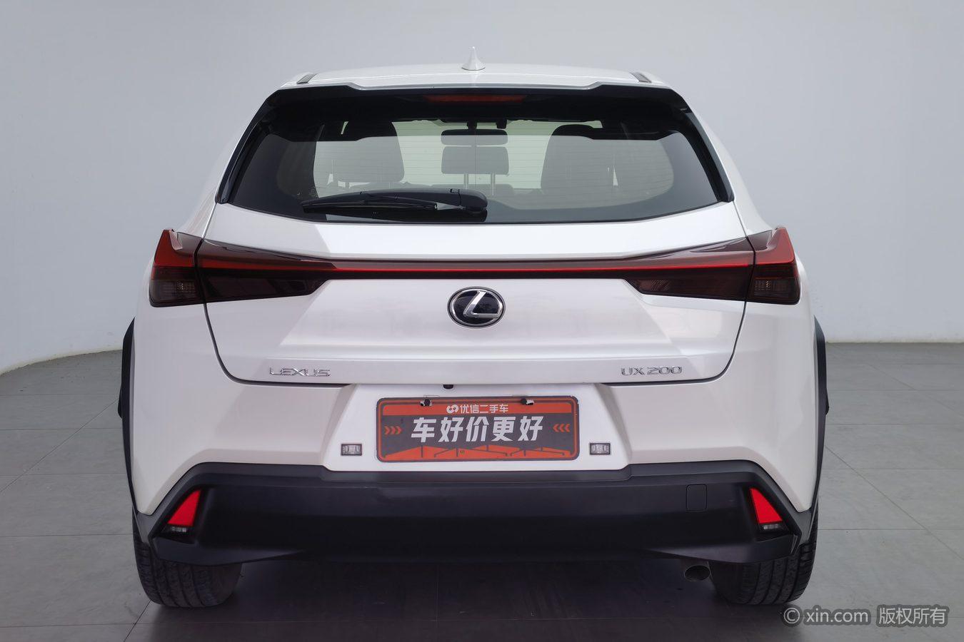 Lexus UX id 4454226 из Китая 17