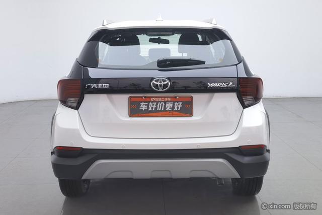 Toyota YARIS L 2022 X 1.5 L CVT PLUS — фото 3