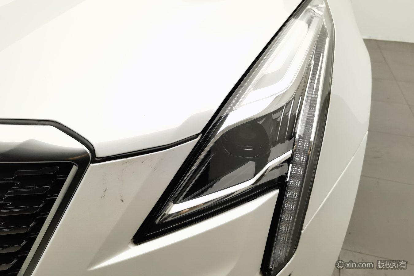 Cadillac XT5 2022 2.0T Luxury