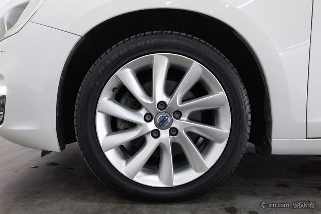 Volvo S60 2015 S 60 L 2.0 T — фото 9