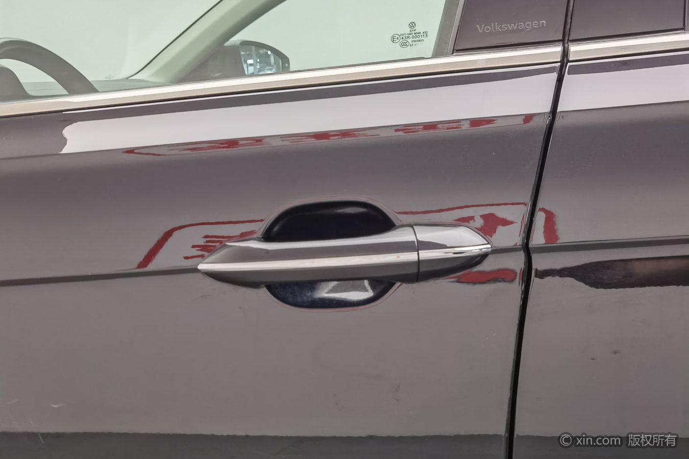 Volkswagen Passat 2023 380TSI Luxury