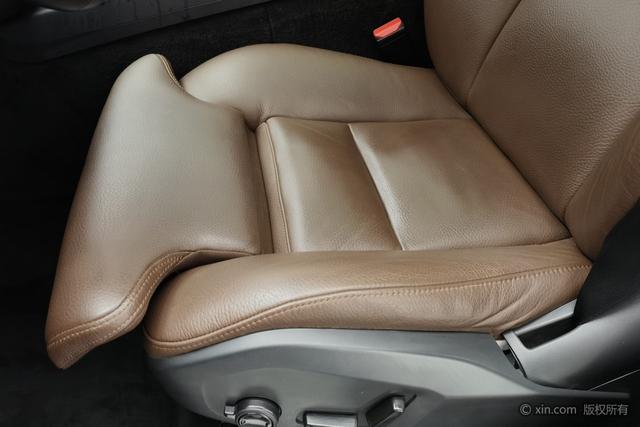 Volvo XC60 2022 B 5 4 WD — фото 18