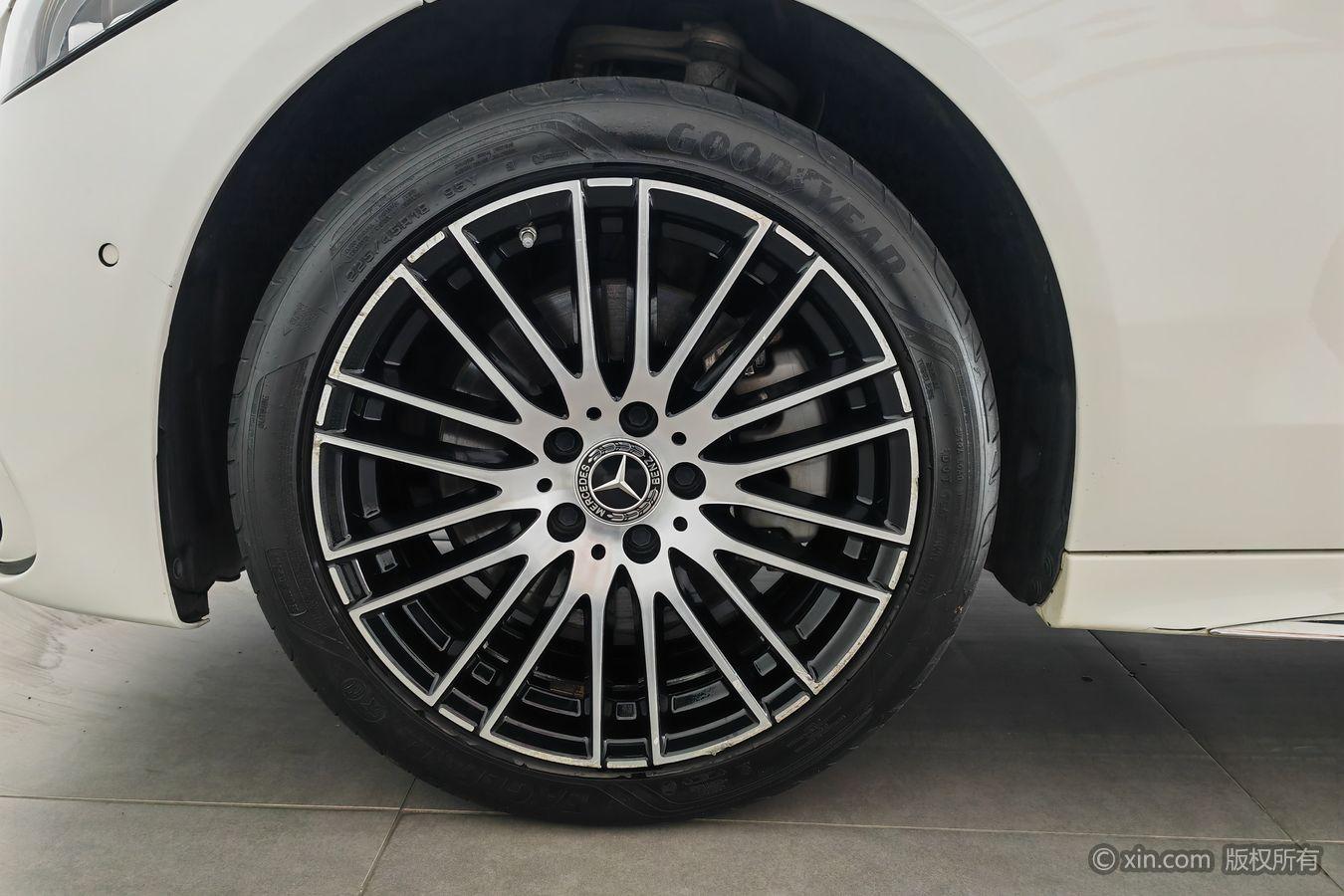 Mercedes-Benz Class C id 4461250 из Китая 23