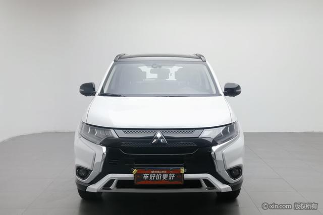Mitsubishi Outlander 2021 2.4 L 4 WD 5 — фото 2