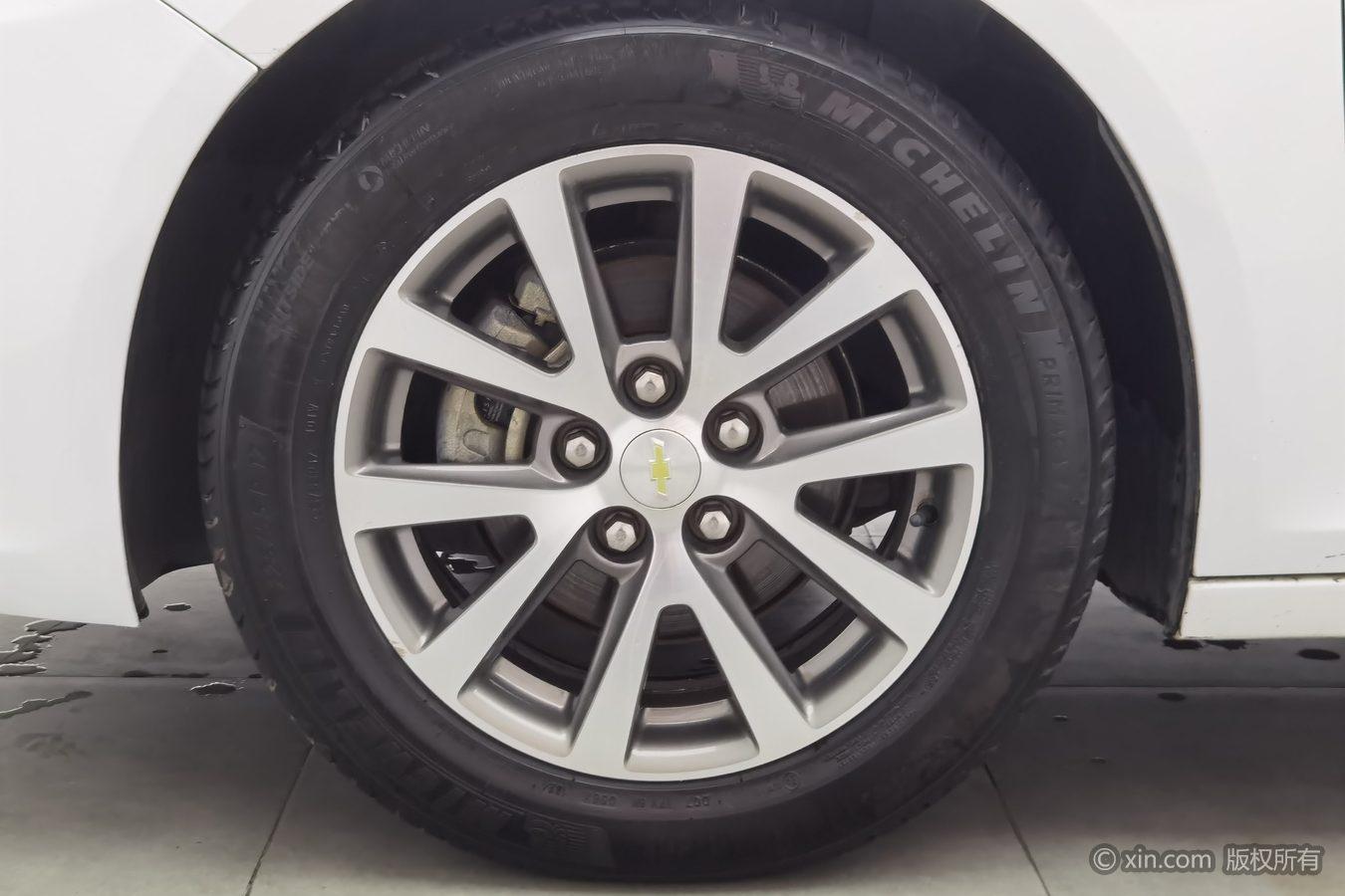 Chevrolet Malibu 2016 2.0L AT Luxury