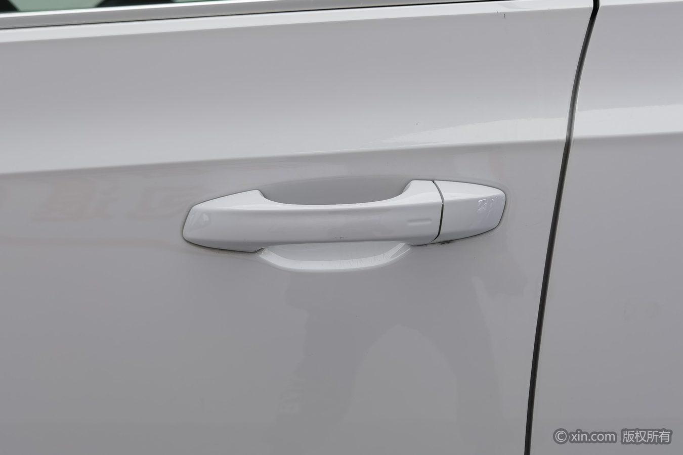 Volkswagen Passat CC CC 2020 330TSI VI