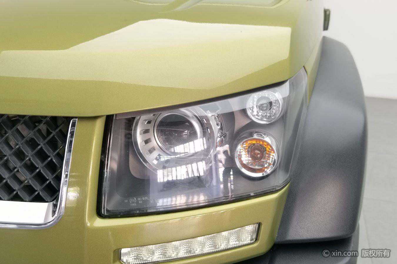 BAIC BJ40 2016 40L 2.3T AT Luxury