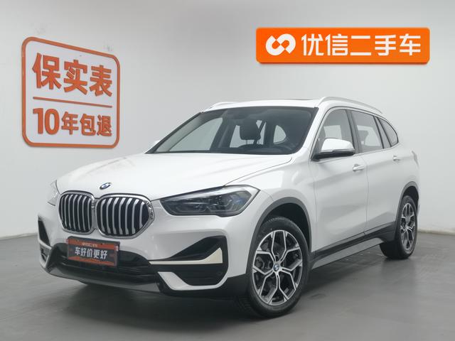 BMW X1 2022 года выпуска
