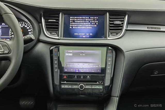 Infiniti QX50 2022 2.0 T 2 WD — фото 14