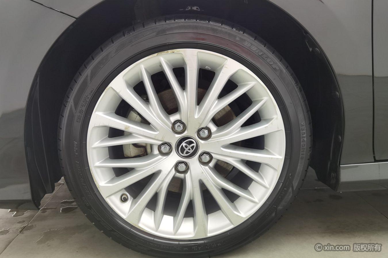 Toyota Camry 2019 2.5G Luxury