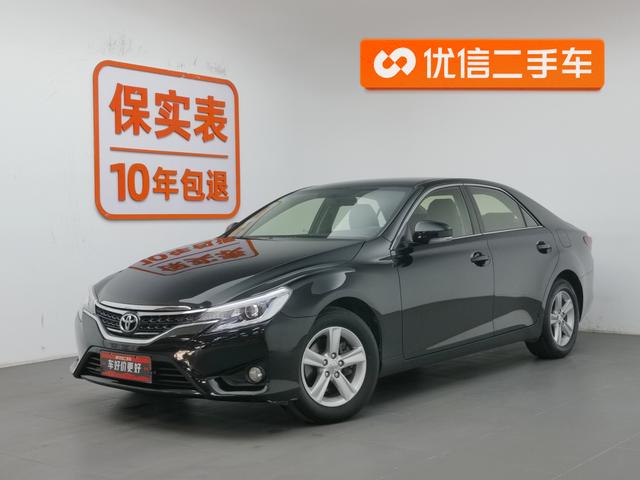 Toyota Mark X 2013 года выпуска