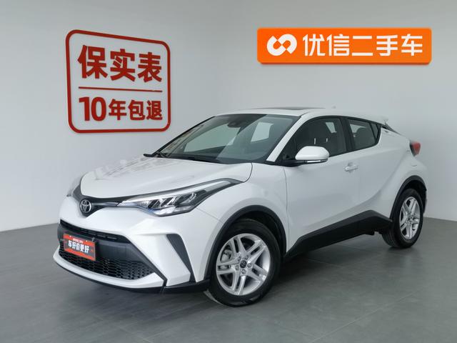 Toyota C-HR 2023 года выпуска