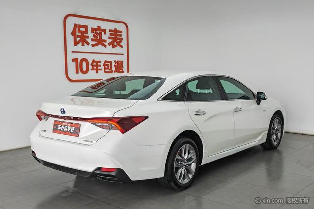 Toyota Avalon 2019 2.5 L VI — фото 4