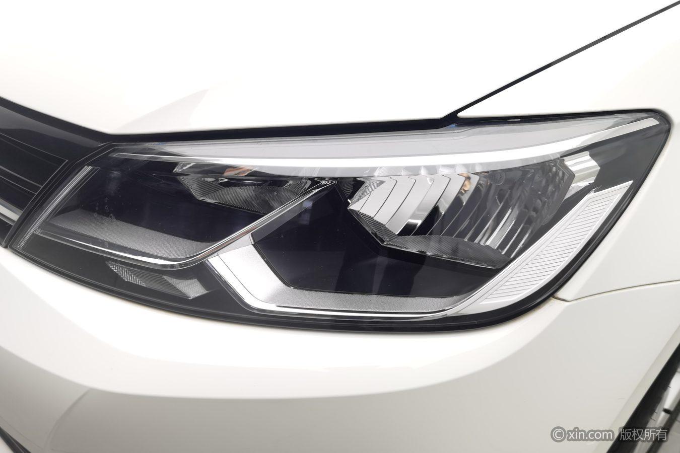 Volkswagen Lamando 2017 280TSI DSG Comfort